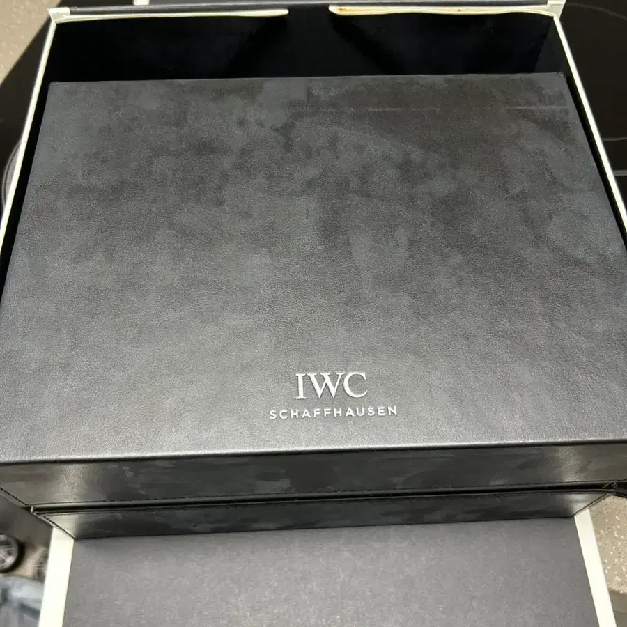 Iwc 시계 팝니다