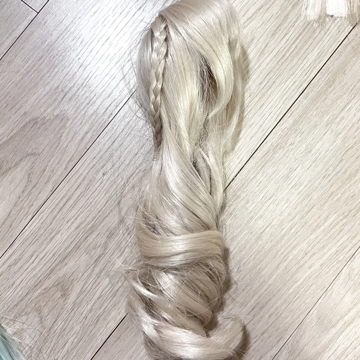 Msd Blonde Vahn Wig