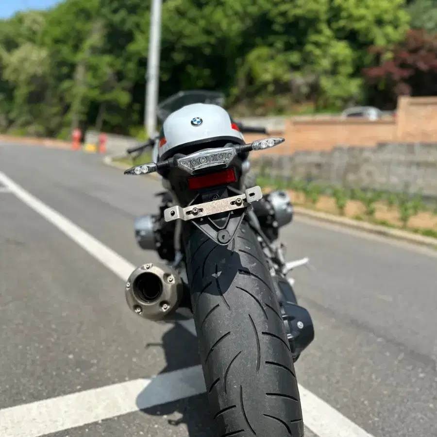 17년 1BMW R9T 레이서1200cc 기함급 오토바이 스쿠터