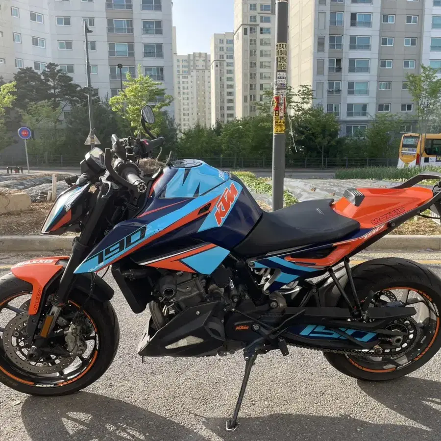 ktm 듀크790 19년식 판매합니다