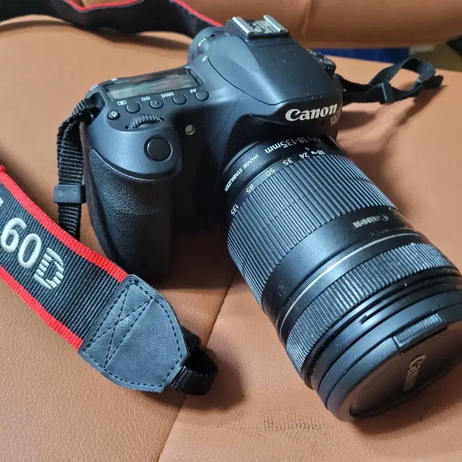 캐논 정품 EOS 60D+18-135mm 기본렌즈+8GB+UV필터 k