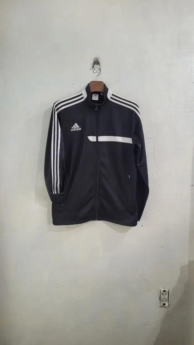 [100]AdidasVintage BlackXWhiteLogo Tiro13 Track TopJersey Sporty Look!