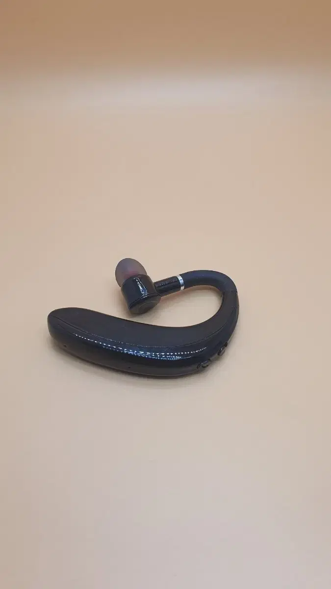 S109 Bluetooth earphones