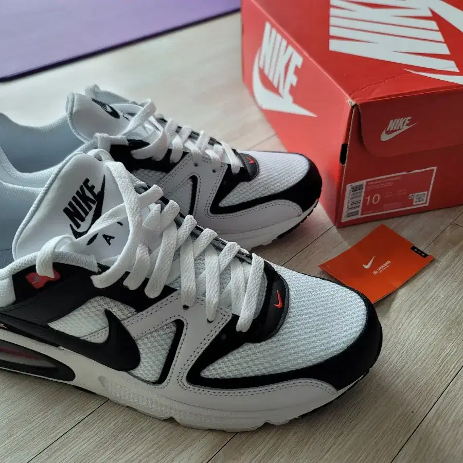 나이키 AIR MAX COMMAND 운동화