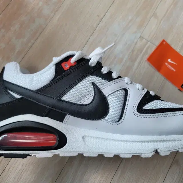 나이키 AIR MAX COMMAND 운동화