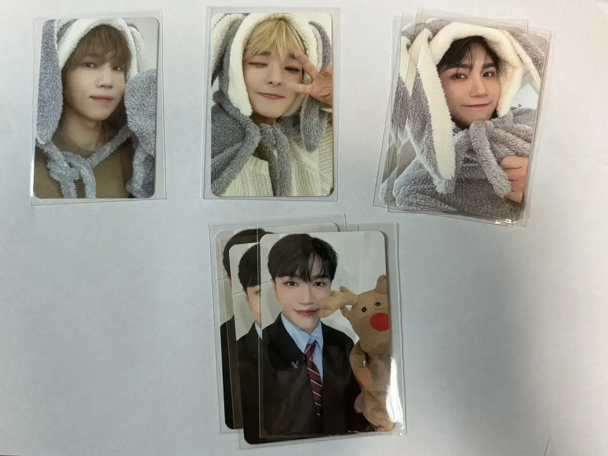 Vanner 2024 season's greetings unreleased photocard sells