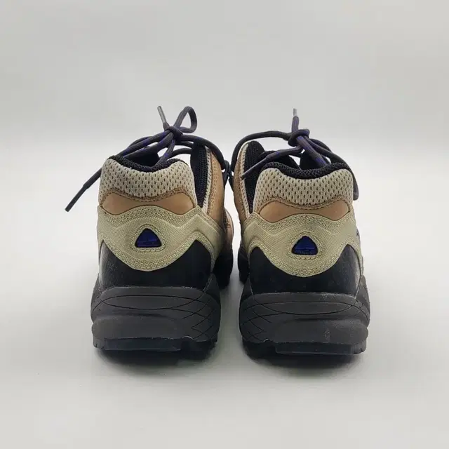 2002 nike acg 비브람솔 트레킹 슈즈 245