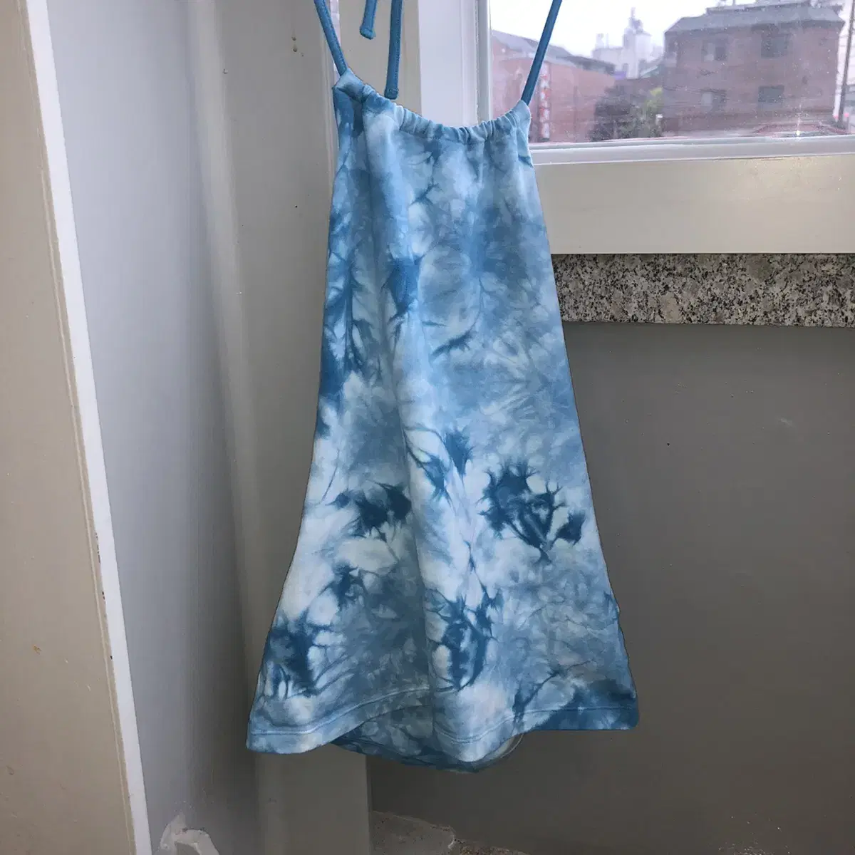 Vintage forget me not tie dye halterne