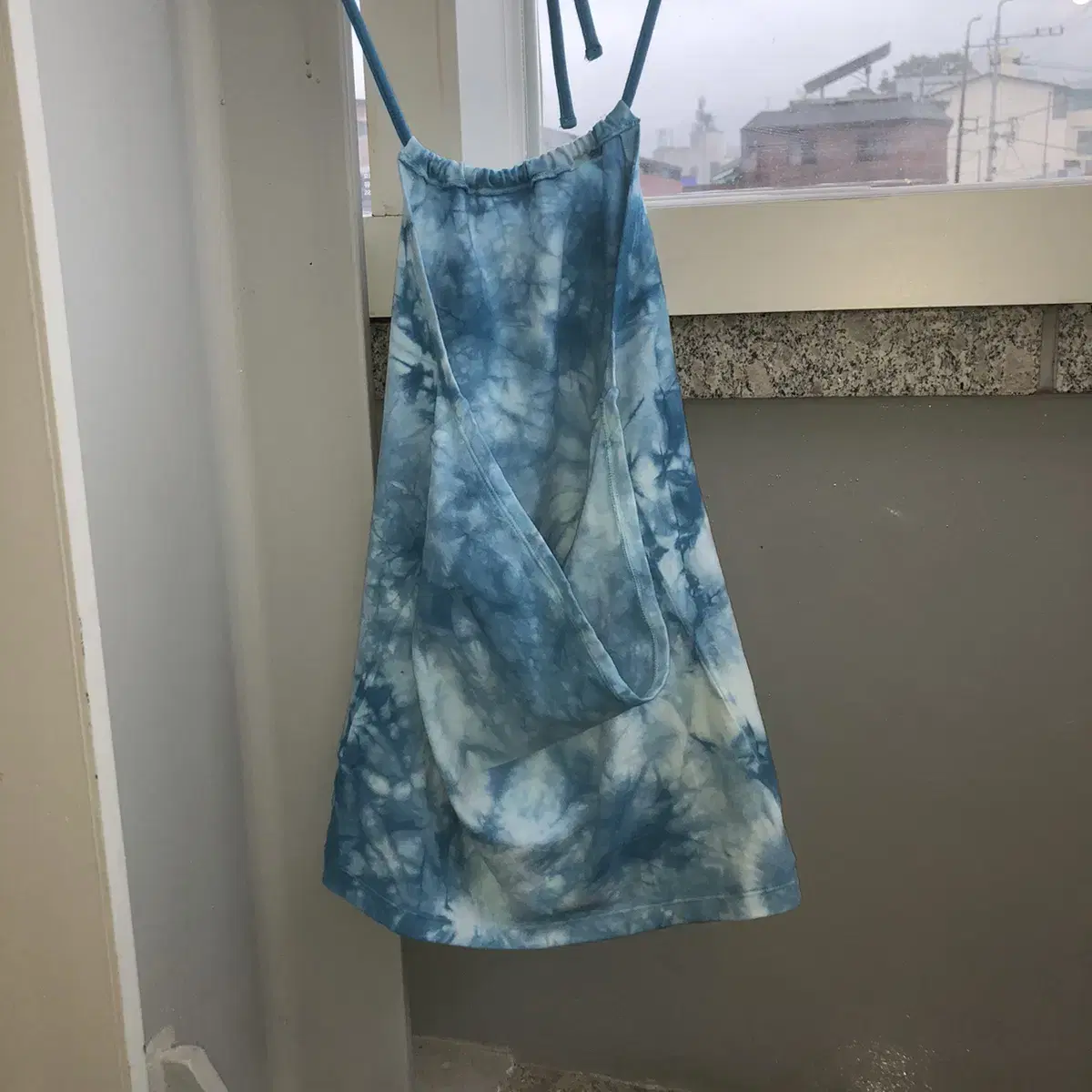 Vintage forget me not tie dye halterne