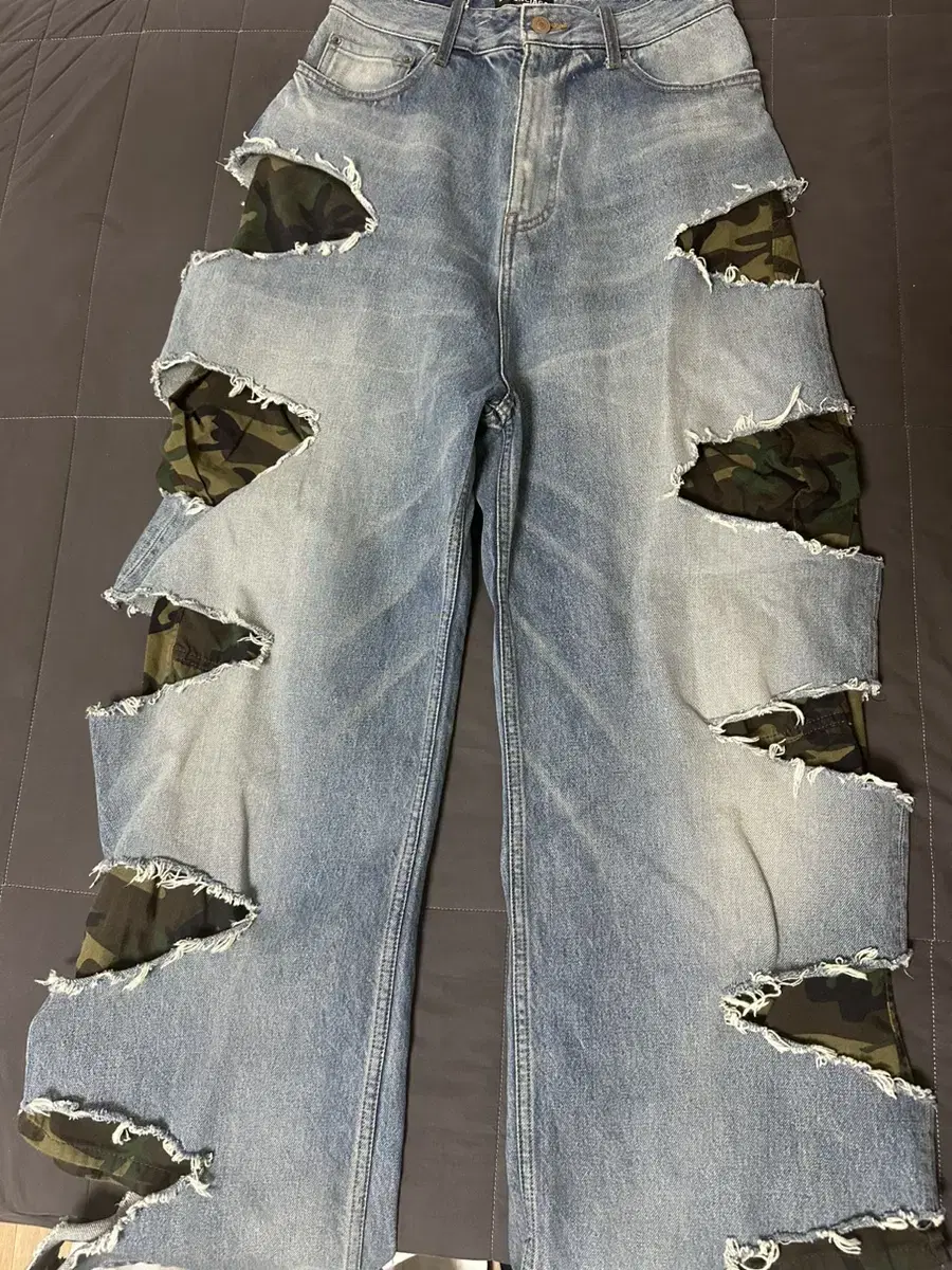 Balenciaga Camo Slash Trousers XS