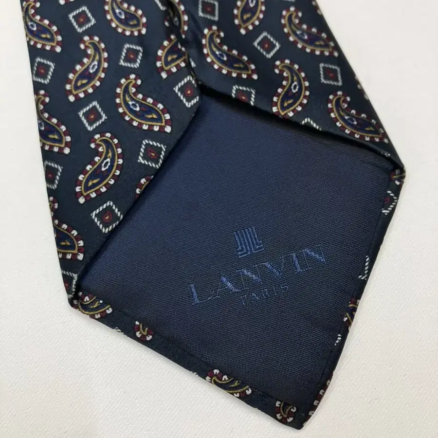 LANVIN 랑방 페이즐리 실크 넥타이