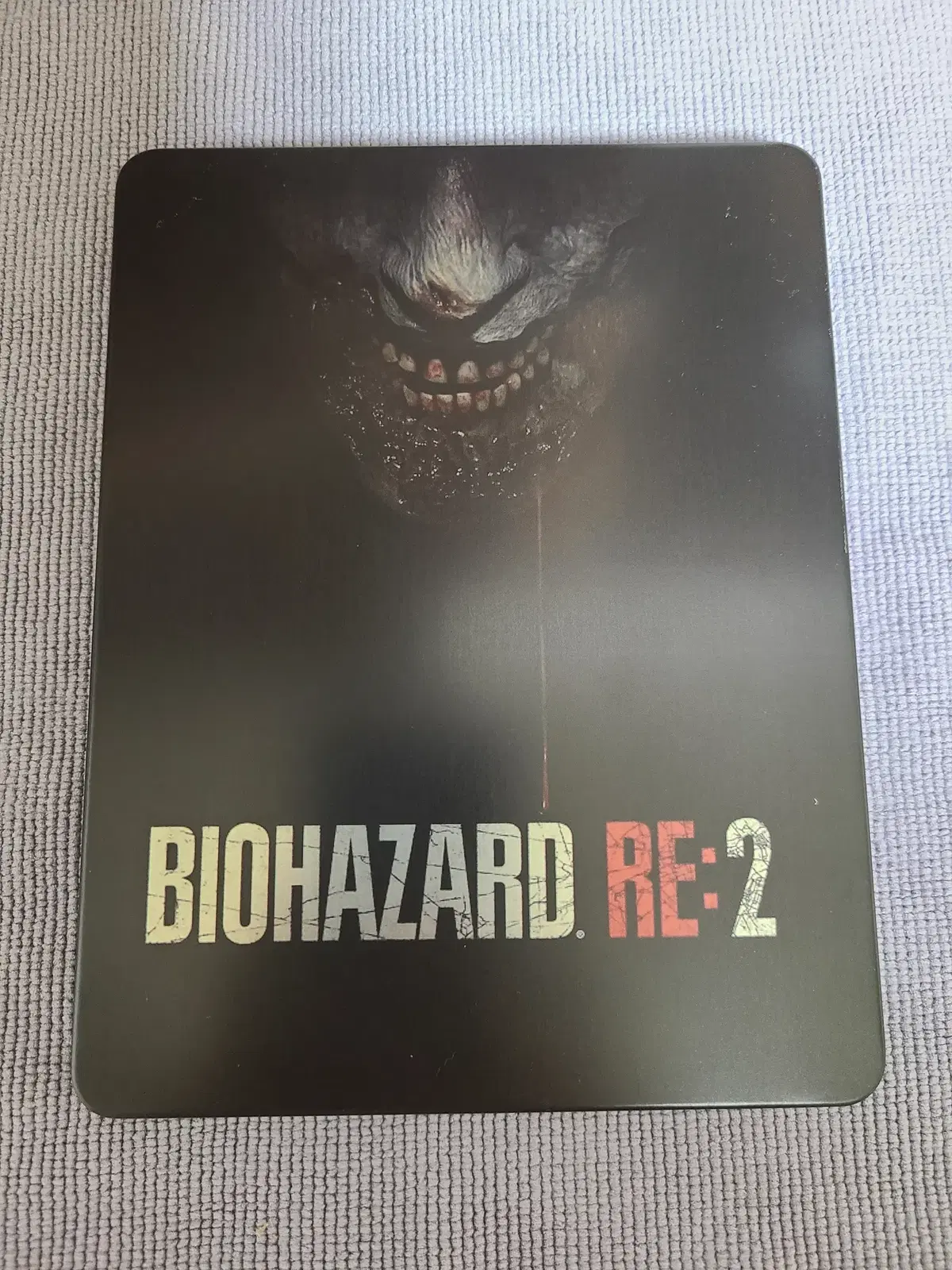 커스텀 ps4 ps5 바이오하자드 RE2 스틸북 판매합니다.