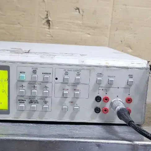 FLUKE PM6304 RCL Meter