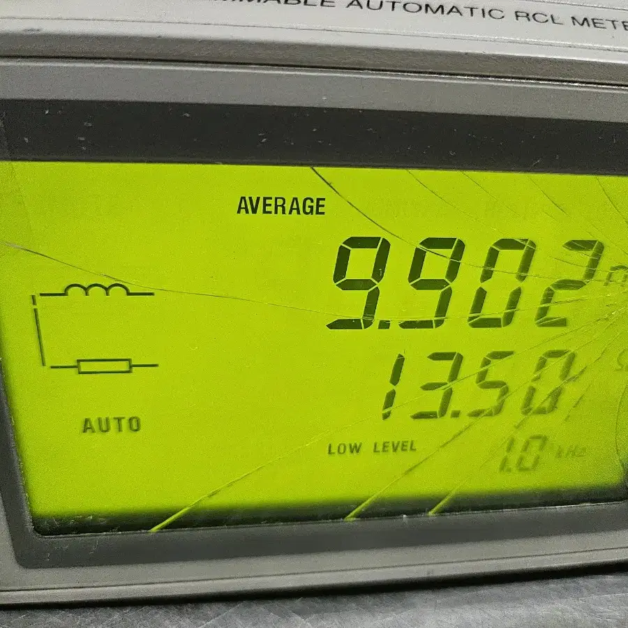 FLUKE PM6304 RCL Meter