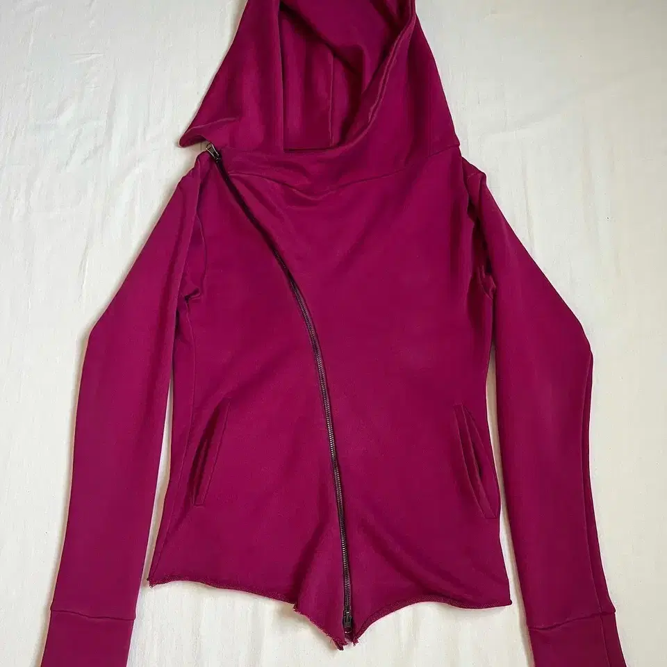 Seana Drape Hood Cutsew