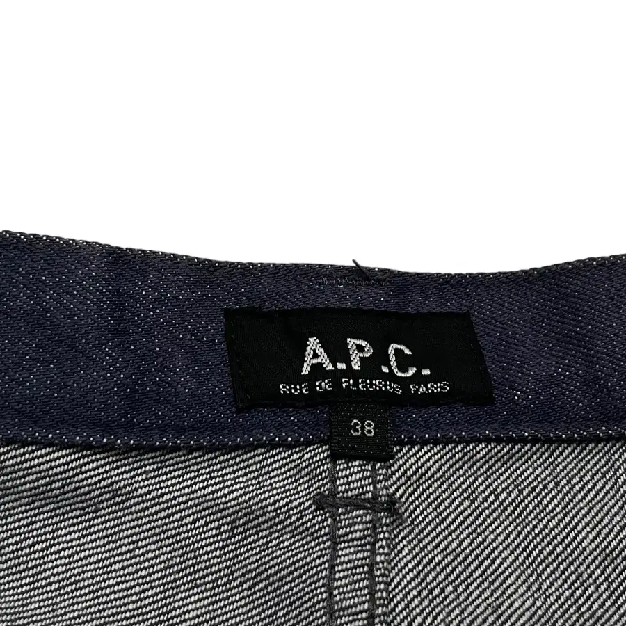 A.P.C. 아페쎄 숏팬츠