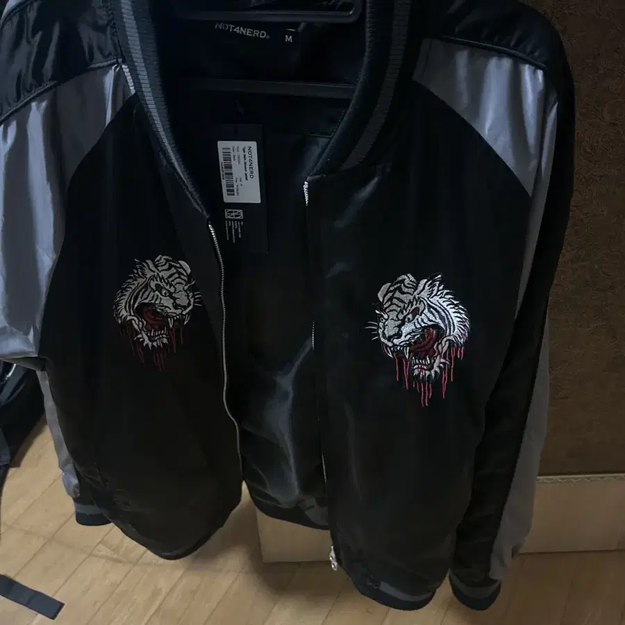 낫포너드 아우터 Tiger Satin Blouson Jacket