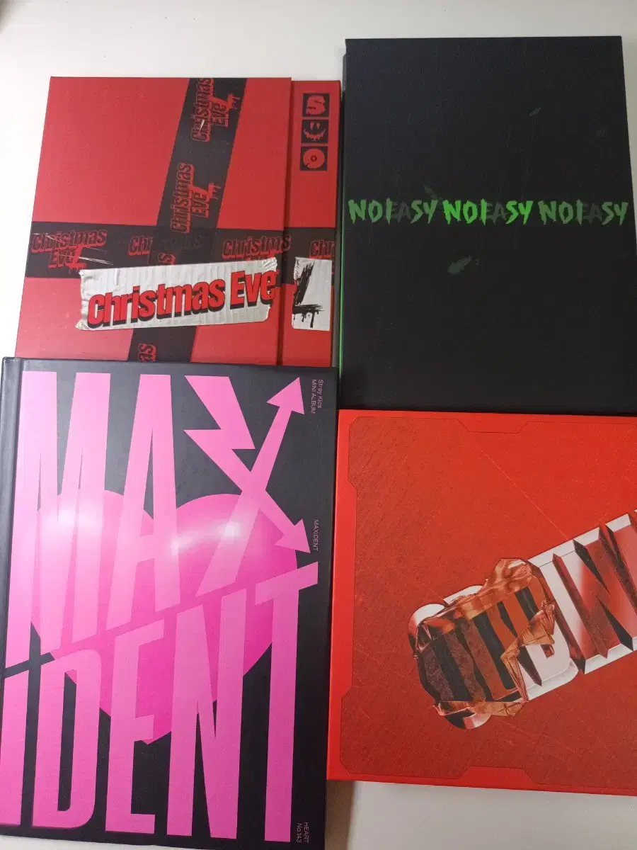 skz Christmas Evil,Maxident,Ordinary,Noji Unsealed AlbumWTS