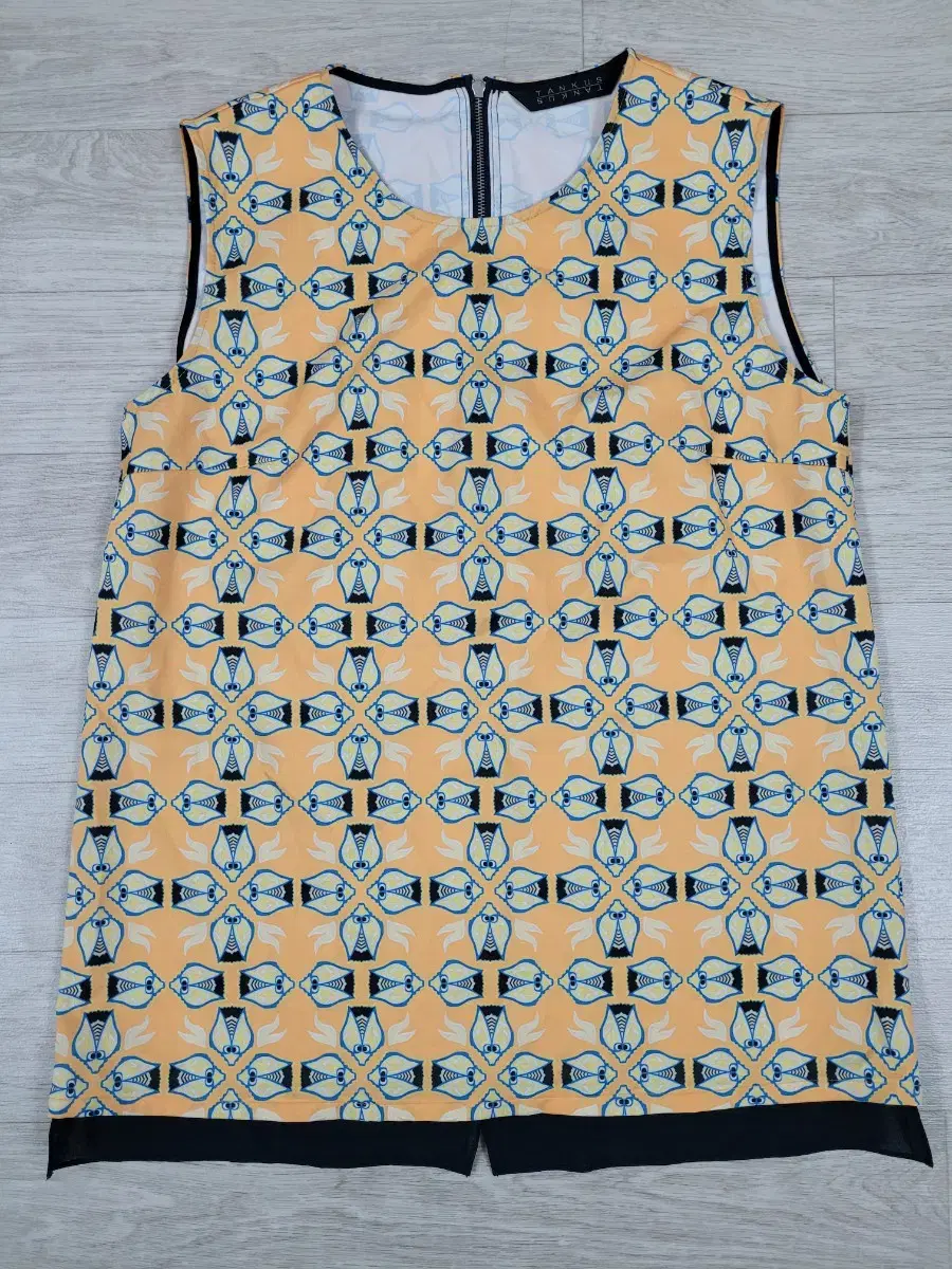 Tankers Women's Sleeveless (85, S)