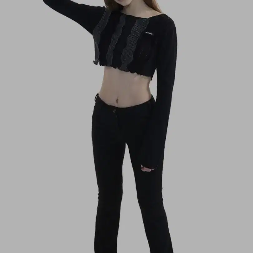 오드원아웃 Patch work knit crop_Black