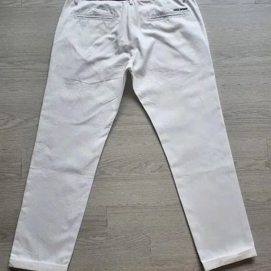 정품 디스퀘어드2 Resort White Chino Pant-eu48