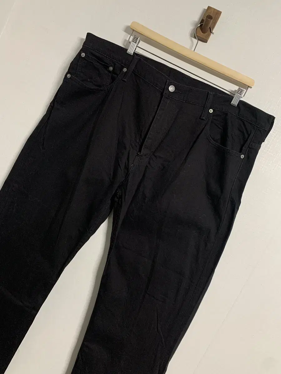 [40] Levi's 569 Big Size Black Pants