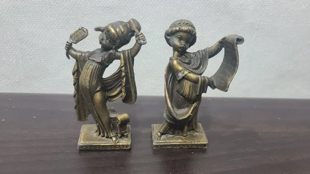 Set of vintage European san Depose Italy Angel Bronze Figures