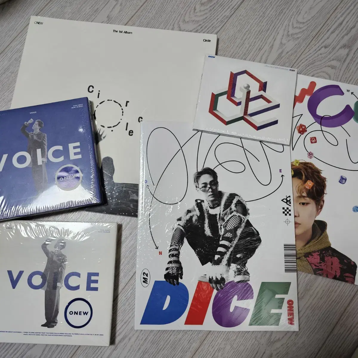 SHINee onew Solo album sealed bulk Taepo