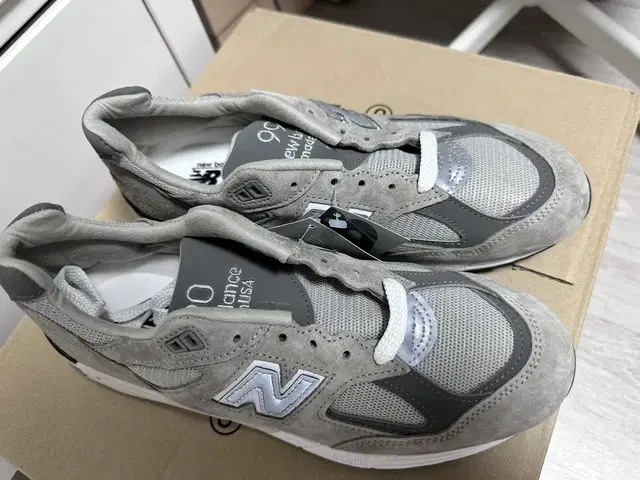 뉴발란스 990 v2 265