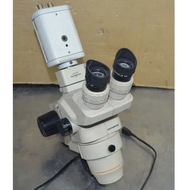 Olympus SZ60 Microscope