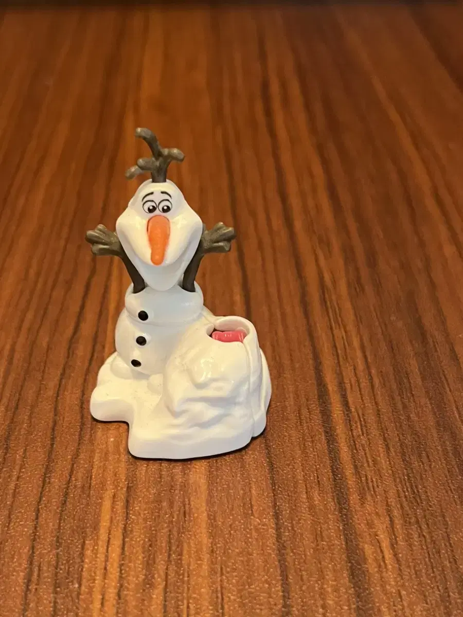 Olaf figure