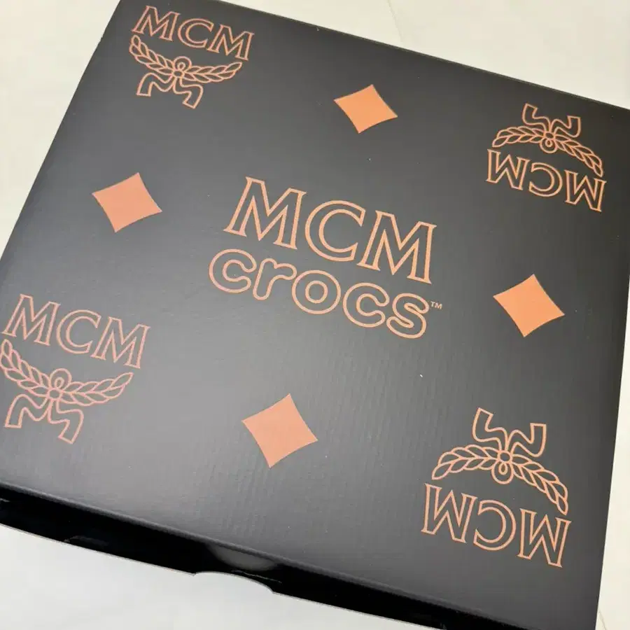 크록스 x mcm 38-39