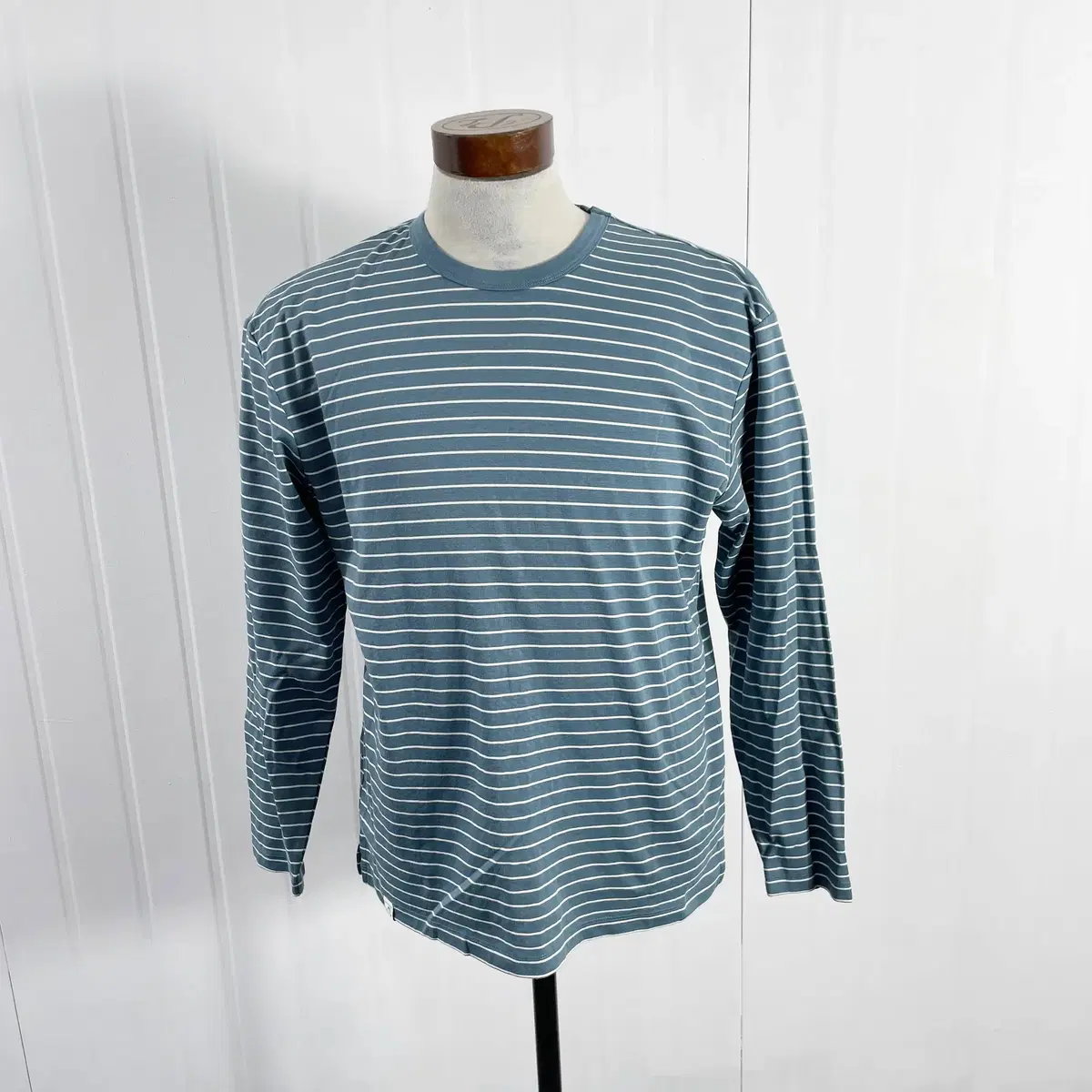 D1 Olzen Casual T-Shirt Size 100