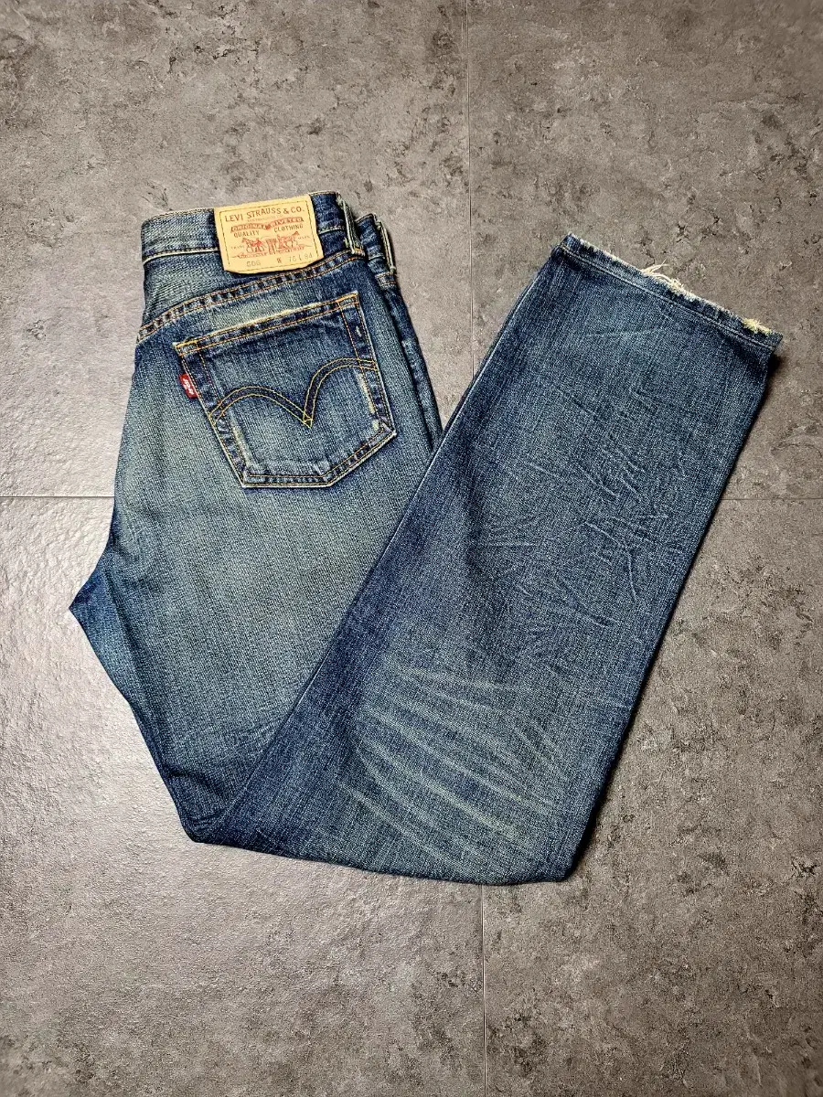 Vintage 9 Levi's Jeans