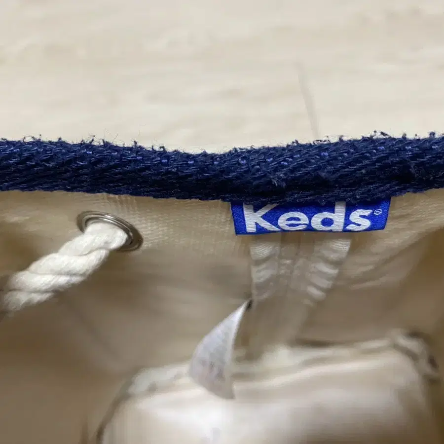 Keds 복조리가방 판매합니다