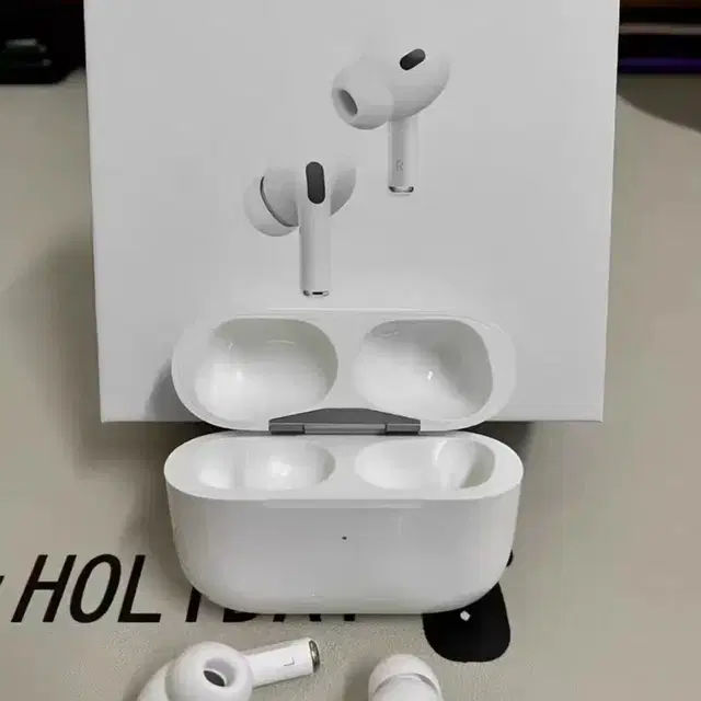 AirPods