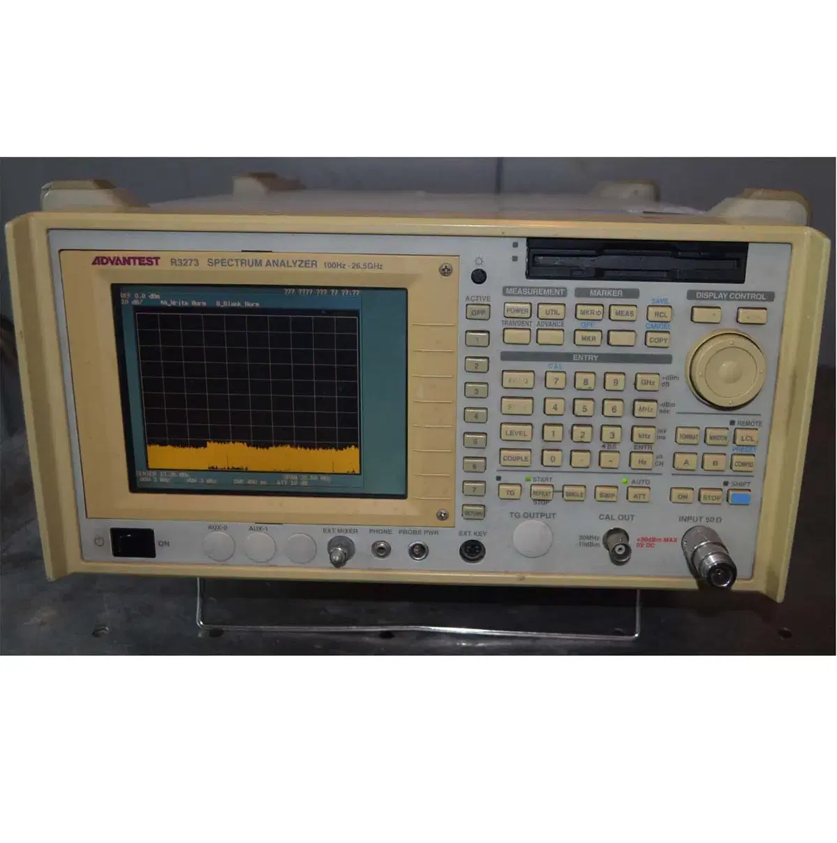 Advantest R3273 Spectrum Analyzer #3