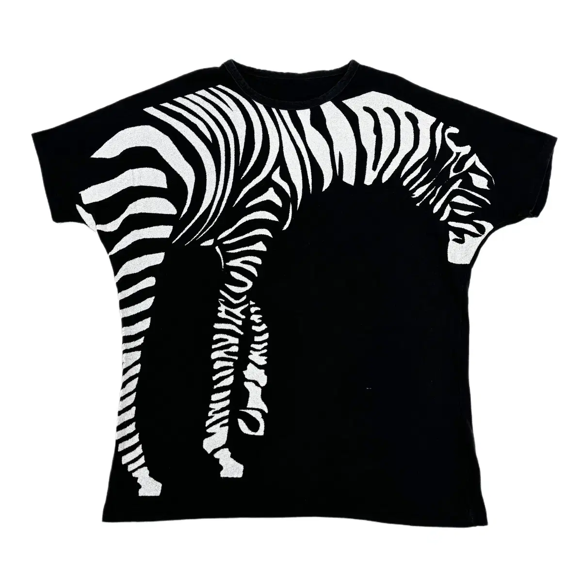 [L] Zephyr Zebra Punk T-Shirt