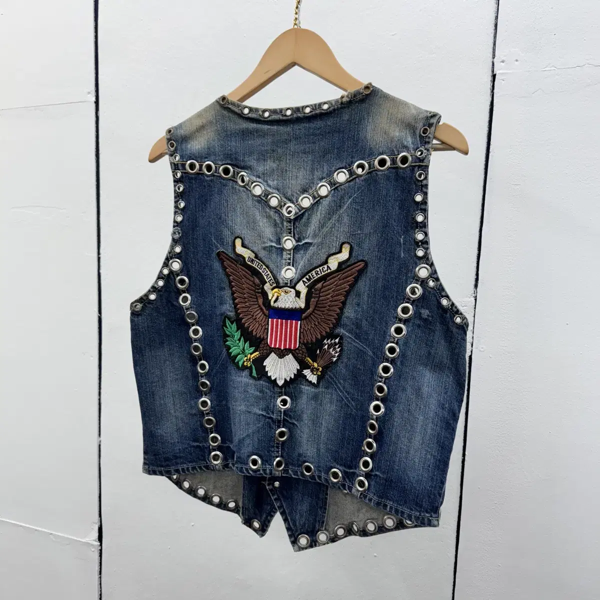 [M] Vintage patchwork western denim vest