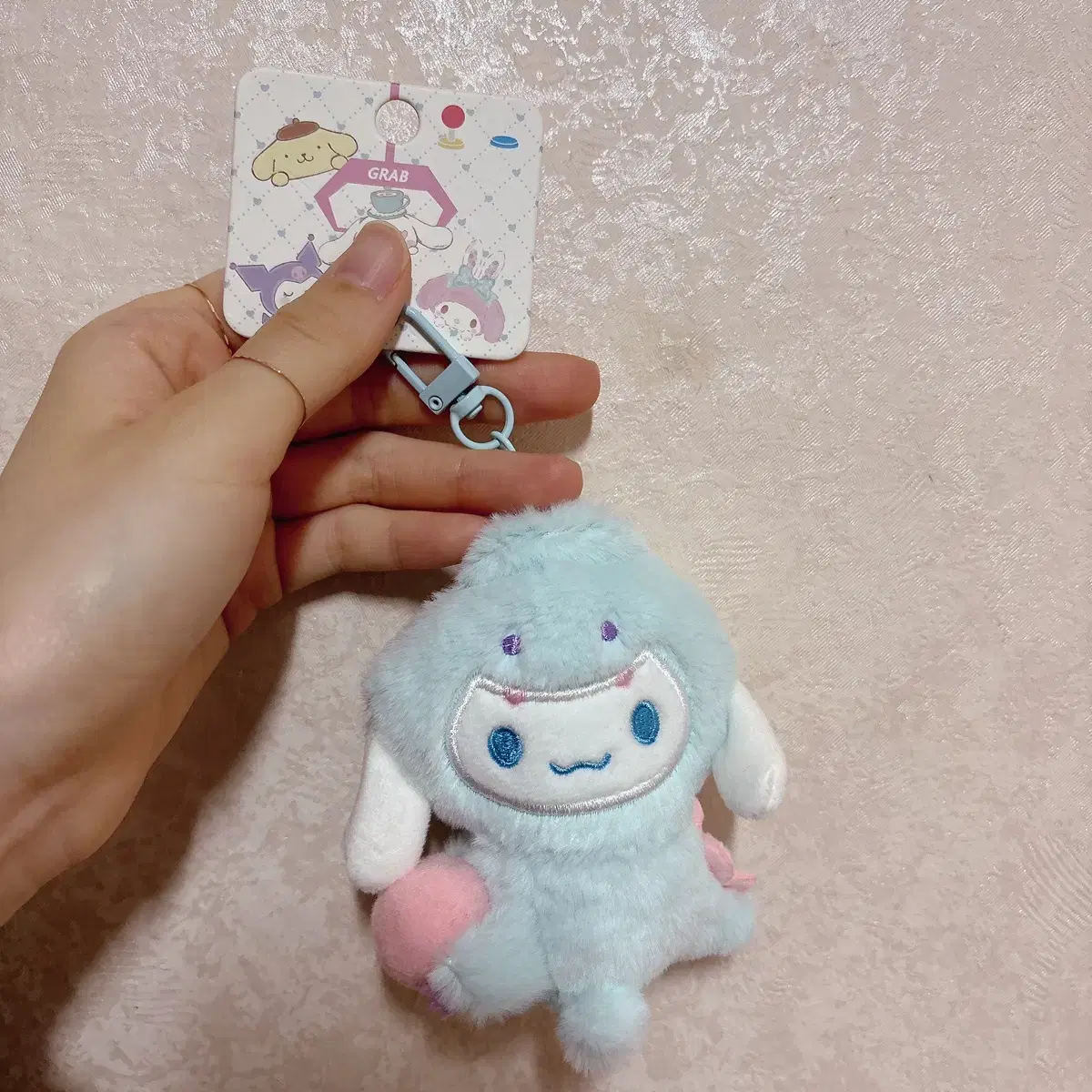 Sanrio Cinnamon Roll Keyring