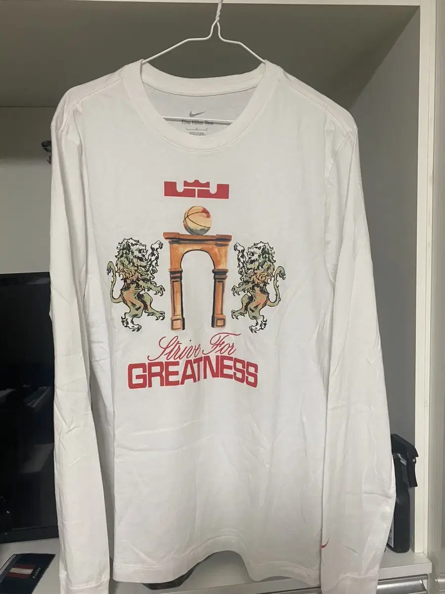 Nike LeBron Long SleevePurchase