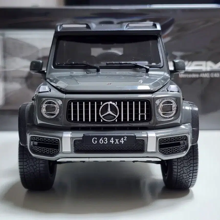 1:18 iScale 벤츠 G63 AMG 그레이 딜러버전 한정 다이캐스트