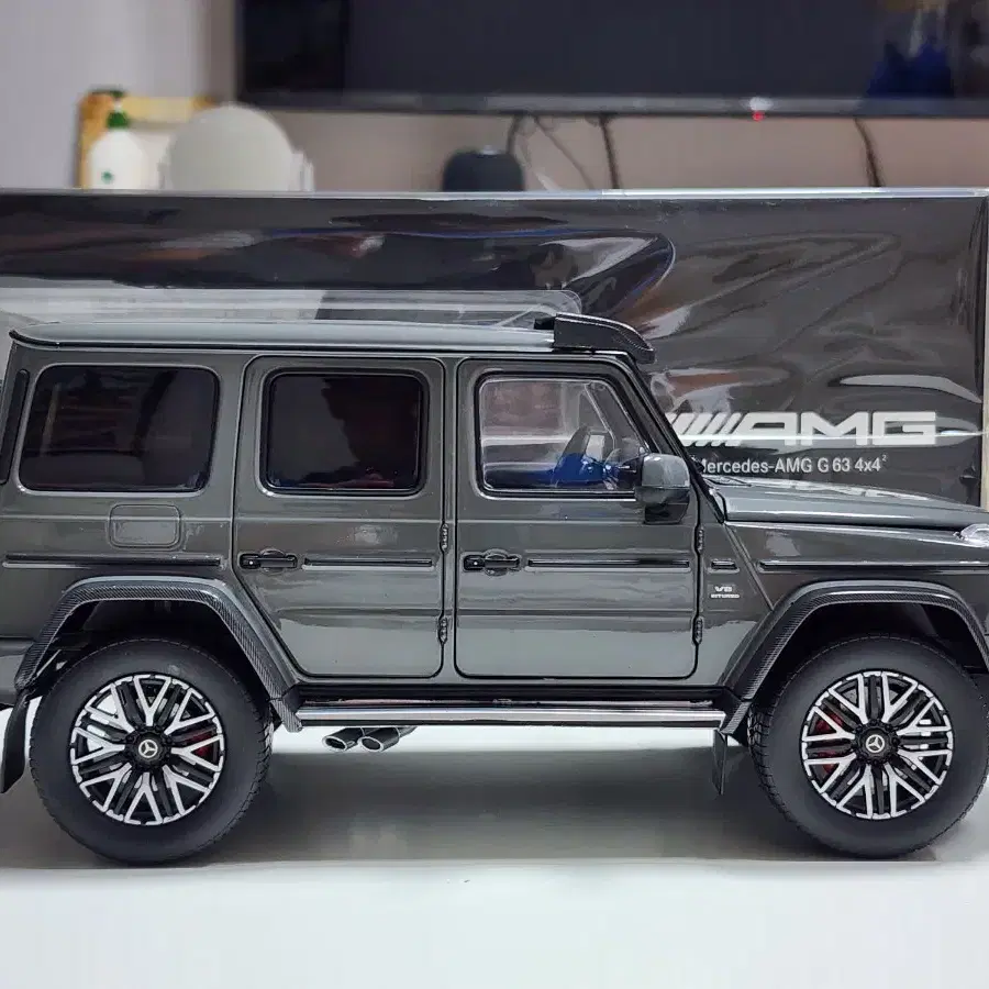 1:18 iScale 벤츠 G63 AMG 그레이 딜러버전 한정 다이캐스트