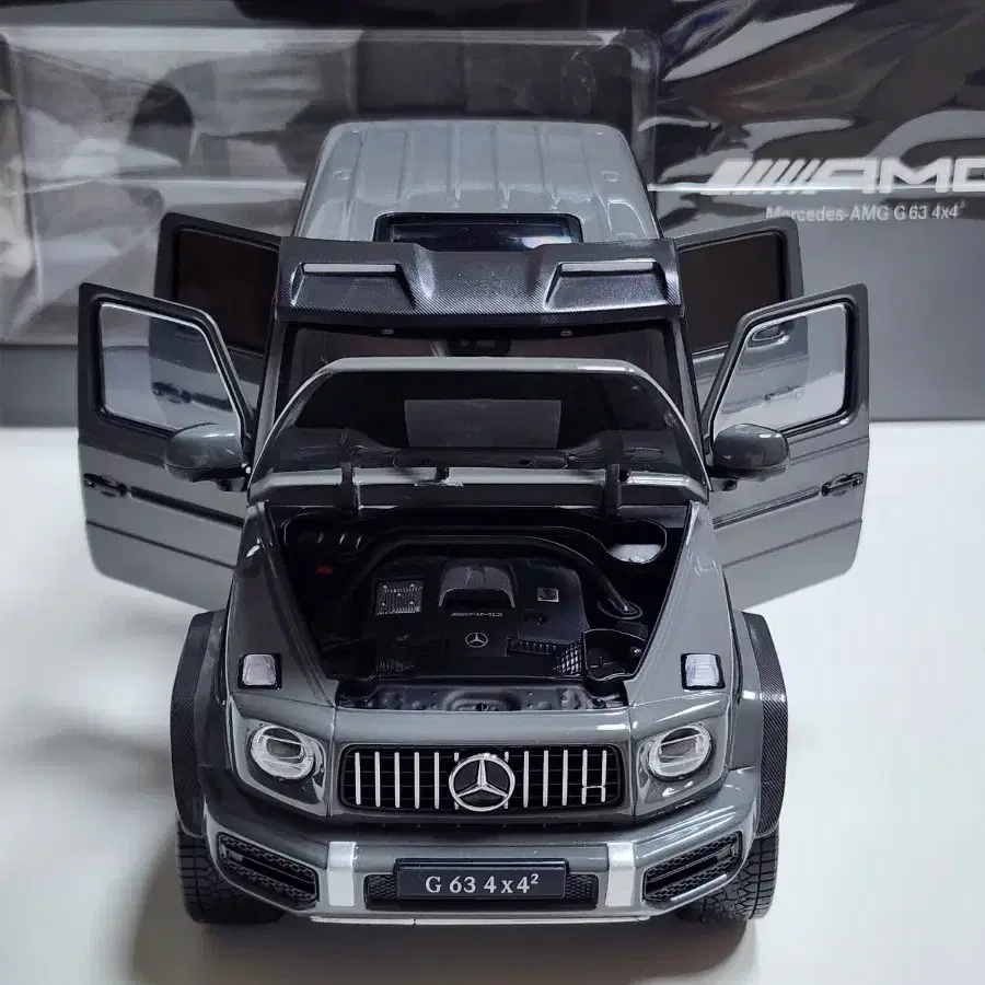 1:18 iScale 벤츠 G63 AMG 그레이 딜러버전 한정 다이캐스트