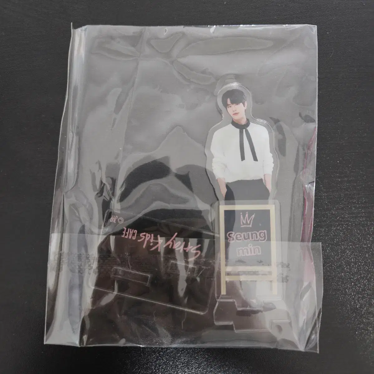 SKZ Japanese Cafe acrylic Dongshin University Seungmin