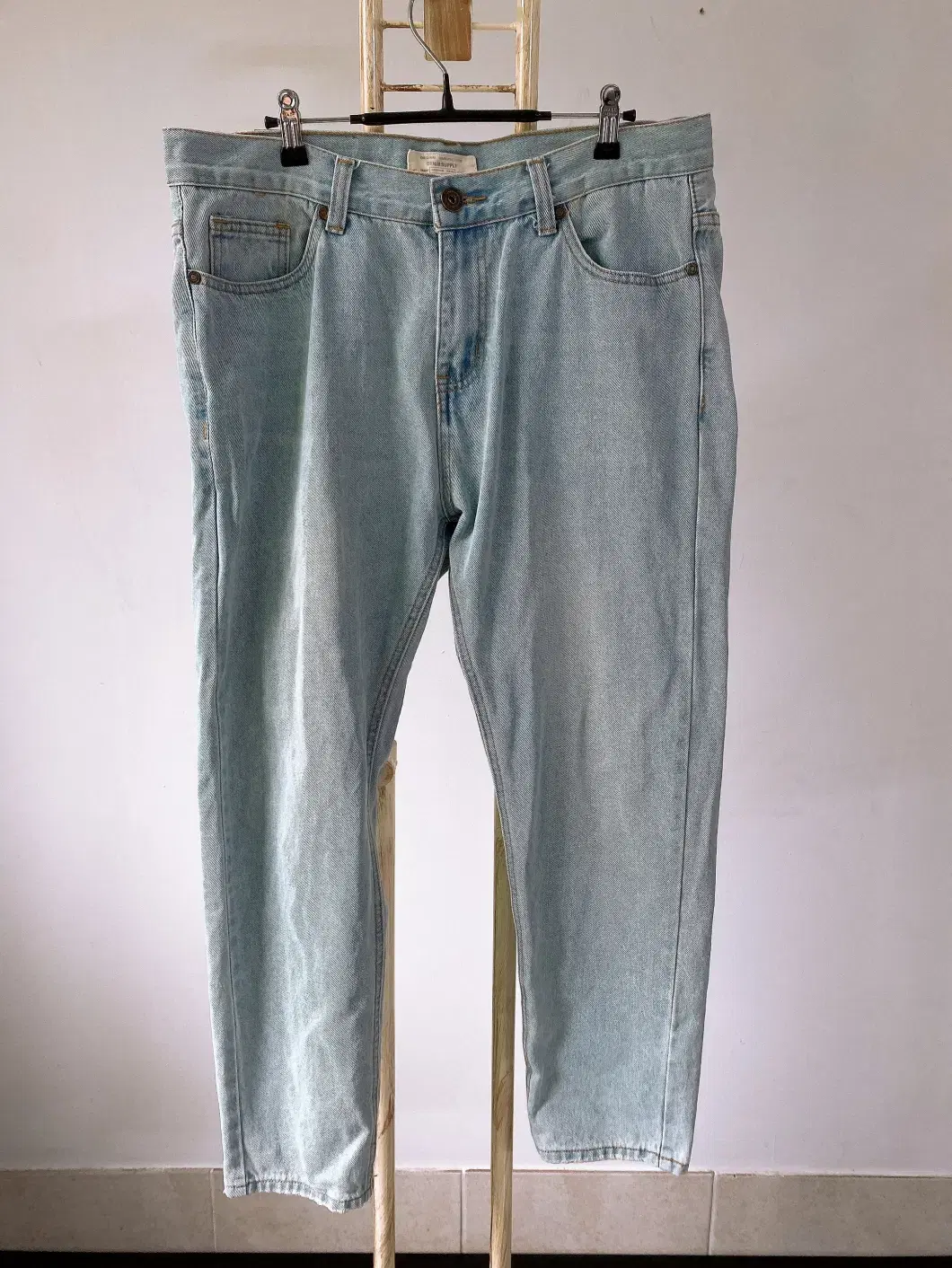 Montvintage (34") Men's Natural Jeans