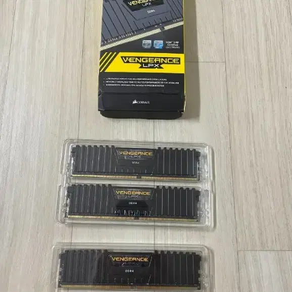 커세어 램 ddr4 4000mhz cl18 64gb (16*4) 판매