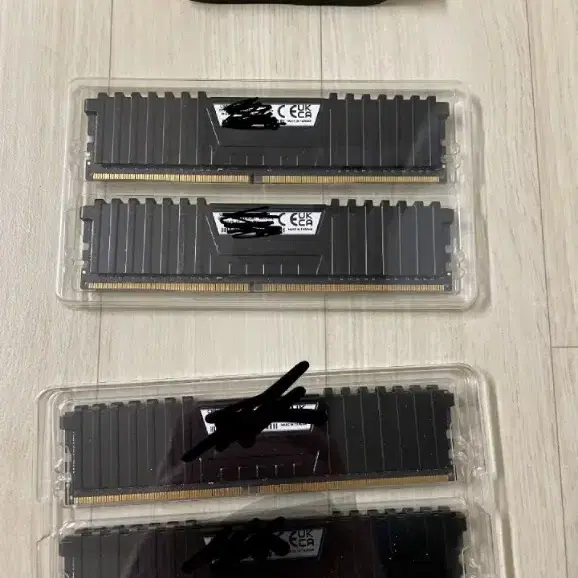 커세어 램 ddr4 4000mhz cl18 64gb (16*4) 판매