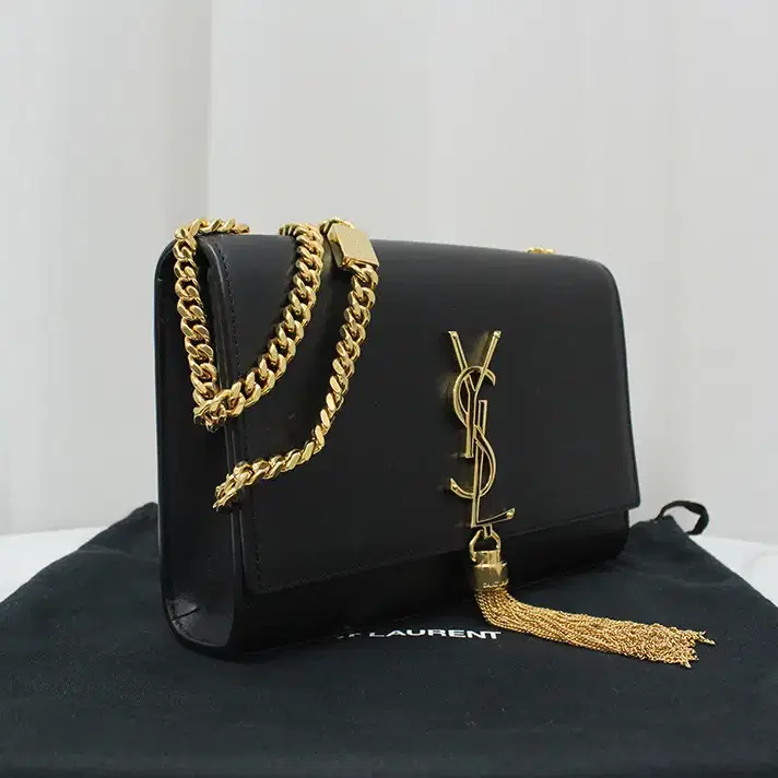 [중고명품다올]생로랑 YSL 모노그램 태슬 스몰 체인 숄더백 474366