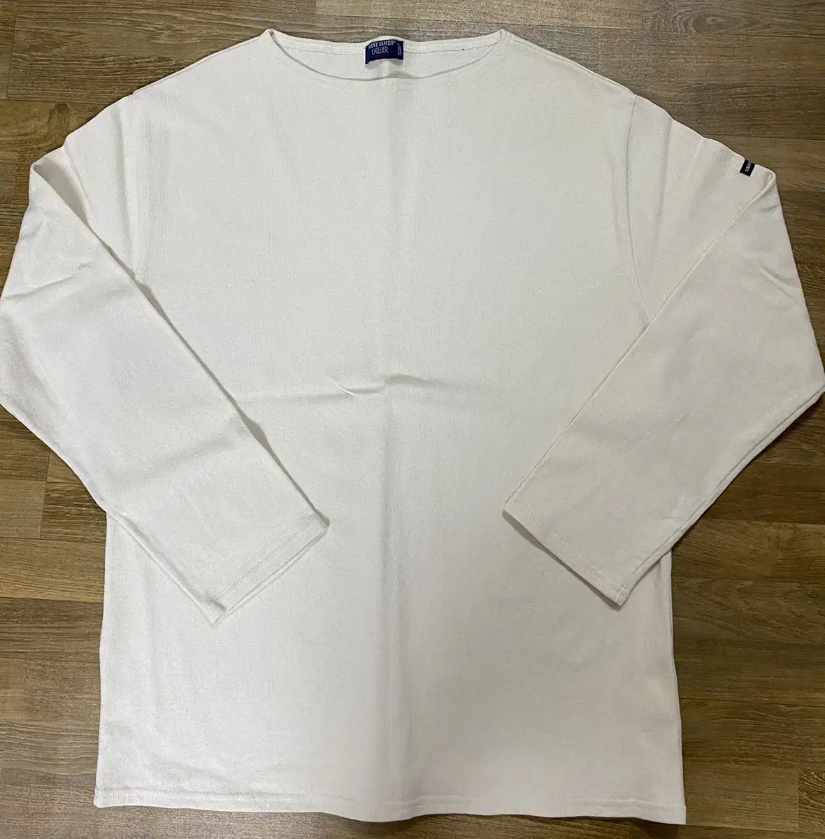 (XL)St. James GildoU T7